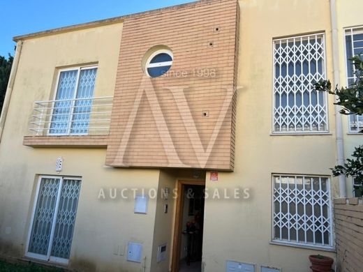 다세대 빌라 / Lagoa, Distrito de Faro