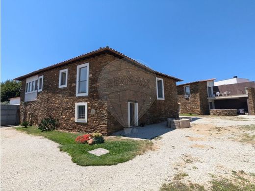 Luxury home in Mirandela, Bragança