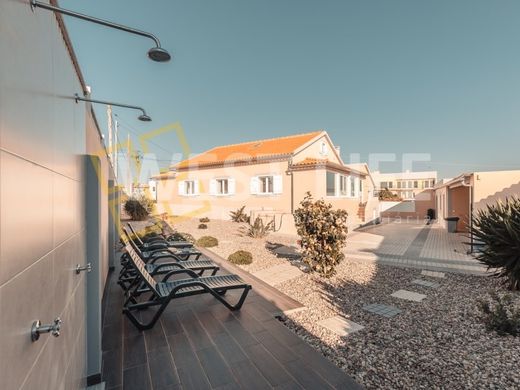 Luxury home in Torres Vedras, Lisbon