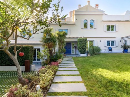 Luxury home in Cascais, Lisbon