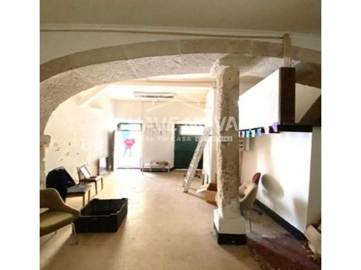 Residential complexes in Alcântara, Almada