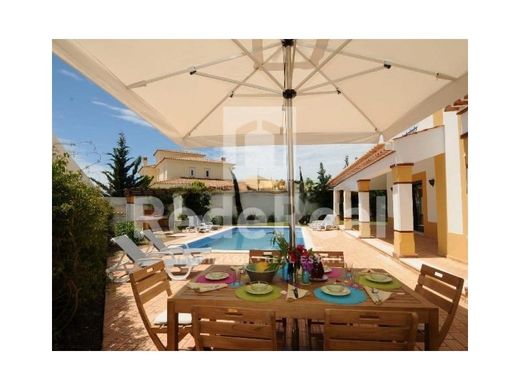Detached House in Albufeira, Albufeira Municipality