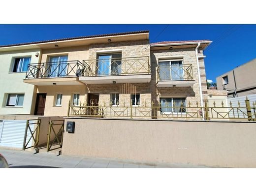 Villa multifamiliale à Germasógeia, Limassol District