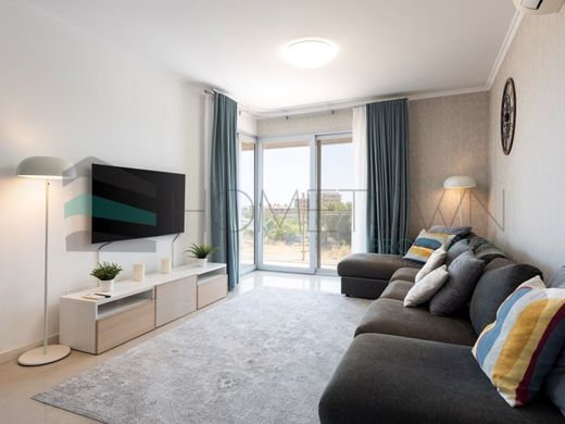 ローレ, Louléのアパートメント