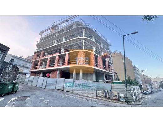 Apartment / Etagenwohnung in Vila Nova de Gaia, Distrito do Porto