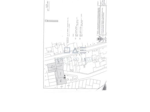 أرض ﻓﻲ Benfica, Lisbon