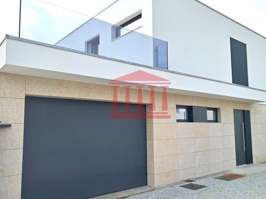 Casa di lusso a Barcelos, Distrito de Braga