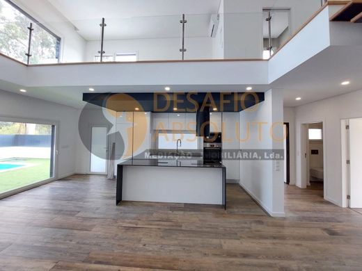 Villa multifamiliale à Sesimbra, Distrito de Setúbal