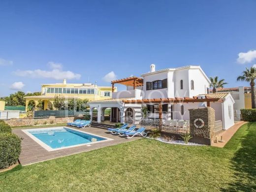 Einfamilienhaus in Albufeira, Distrito de Faro