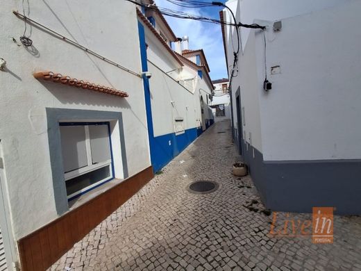 Villa Plurifamiliare a Mafra, Lisbona