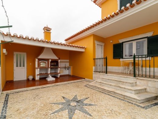 منزل ﻓﻲ Odivelas, Distrito de Lisboa