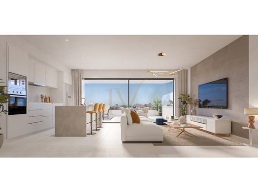 Apartment / Etagenwohnung in Estepona, Málaga