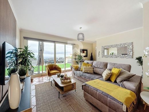 Villa multifamiliale à Funchal, Madère