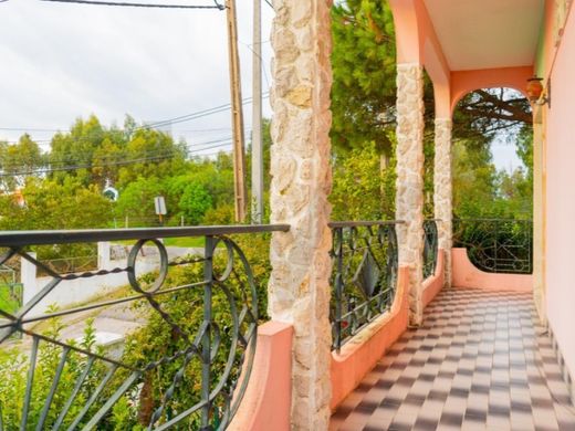 Luksusowy dom w Charneca de Caparica, Almada