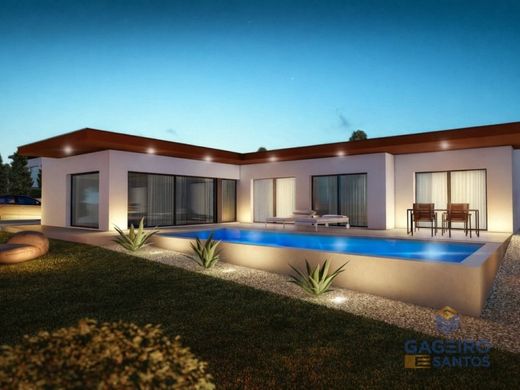 Casa de lujo en Alcobaça, Leiria