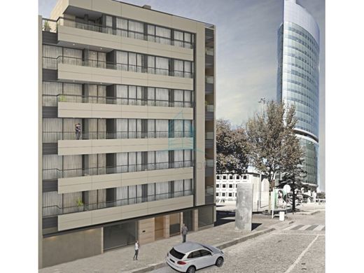 Daire Maia, Distrito do Porto