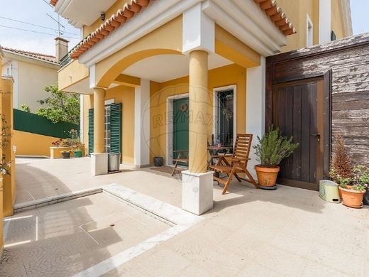 Luxury home in Oeiras, Lisbon