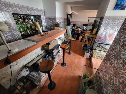 Detached House in Loures, Lisbon