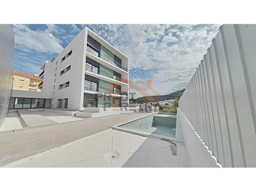 Appartamento a Loures, Lisbona