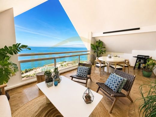 Apartment / Etagenwohnung in Cascais, Lissabon