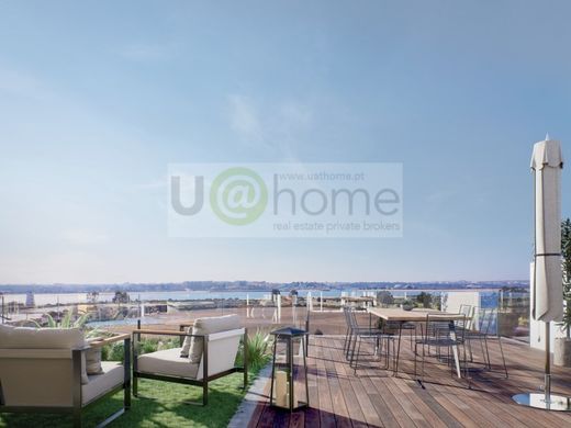 Piso / Apartamento en Barreiro, Setúbal