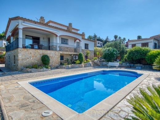 Casa di lusso a Calonge, Girona