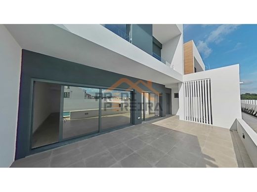 Luxus-Haus in Loures, Lissabon