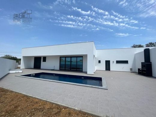 Luxury home in São Brás de Alportel, Distrito de Faro