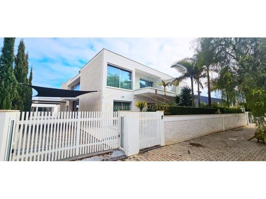 Πολυτελή κατοικία σε Faro, Distrito de Faro