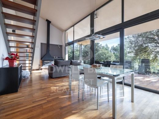 Luxury home in Matadepera, Province of Barcelona