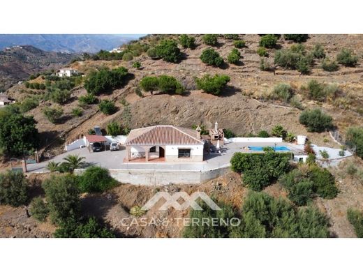 Villa in Arenas, Malaga