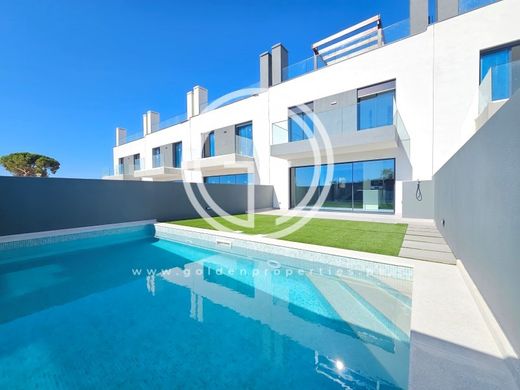 Casa di lusso a Faro, Distrito de Faro