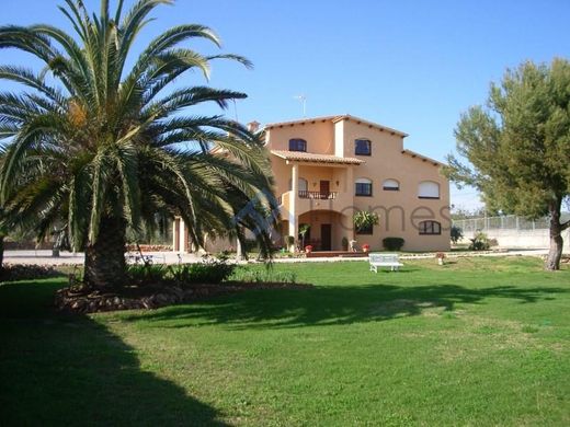 Villa in Roda de Barà, Province of Tarragona