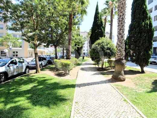 Cascais, Distrito de Lisboaのアパートメント