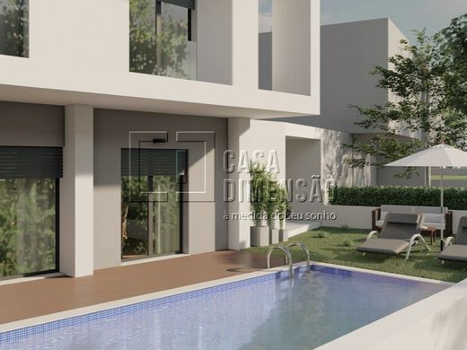 호화 저택 / Almada, Distrito de Setúbal