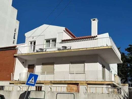 Villa in Alenquer, Lisbon