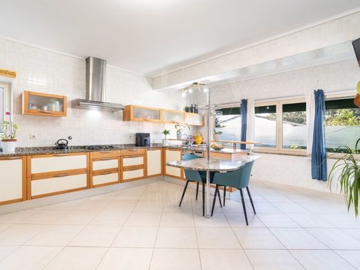 Casa di lusso a Aveiro, Distrito de Aveiro