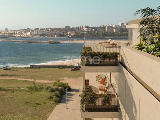 Apartment in Vila Nova de Gaia, Distrito do Porto