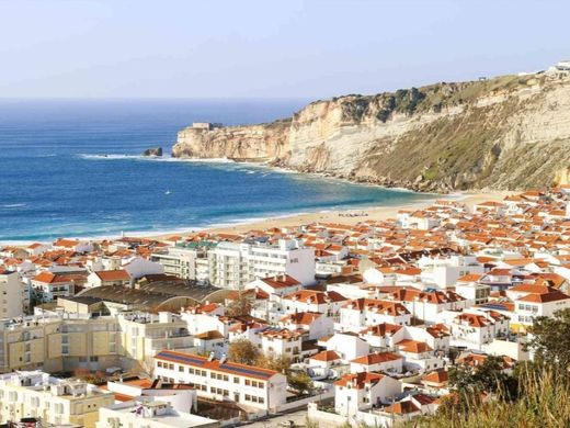 أرض ﻓﻲ Nazaré, Distrito de Leiria