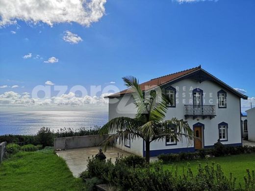 Luksusowy dom w Vila Franca do Campo, Azores