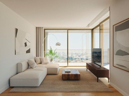 Apartment / Etagenwohnung in Porto, Distrito do Porto