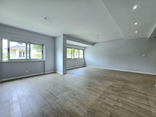 Luxus-Haus in Oeiras, Lissabon