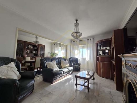 ﺷﻘﺔ ﻓﻲ Odivelas, Distrito de Lisboa