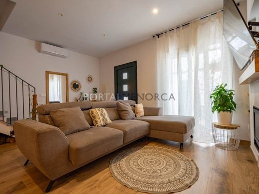 호화 저택 / Maó, Illes Balears