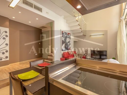 아파트 / San Ġiljan, Saint Julian's