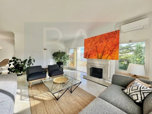 Cascais, Distrito de Lisboaのアパートメント