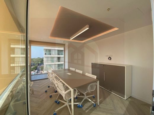 Office in Luanda, Luanda Province