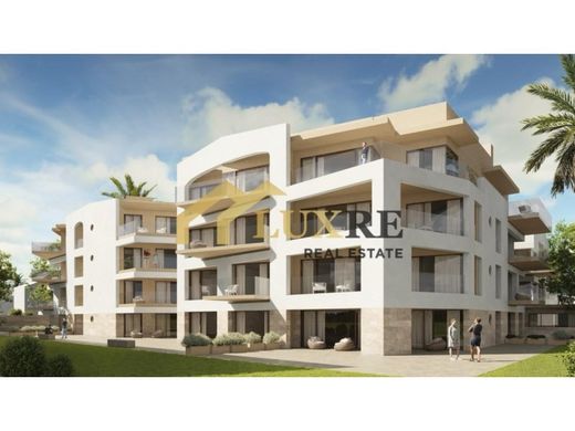 Apartment / Etagenwohnung in Portimão, Distrito de Faro