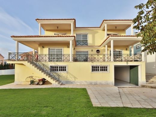 Luxury home in Cascais, Lisbon