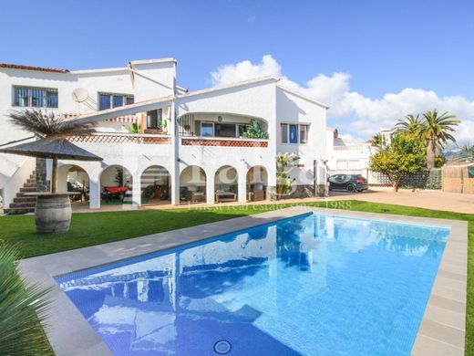 Luksusowy dom w Empuriabrava, Província de Girona